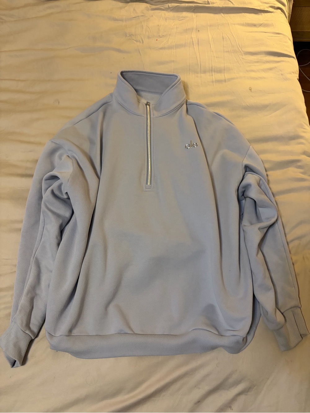 ALO Yoga Women's Pale Blue Half-Zip Pullover